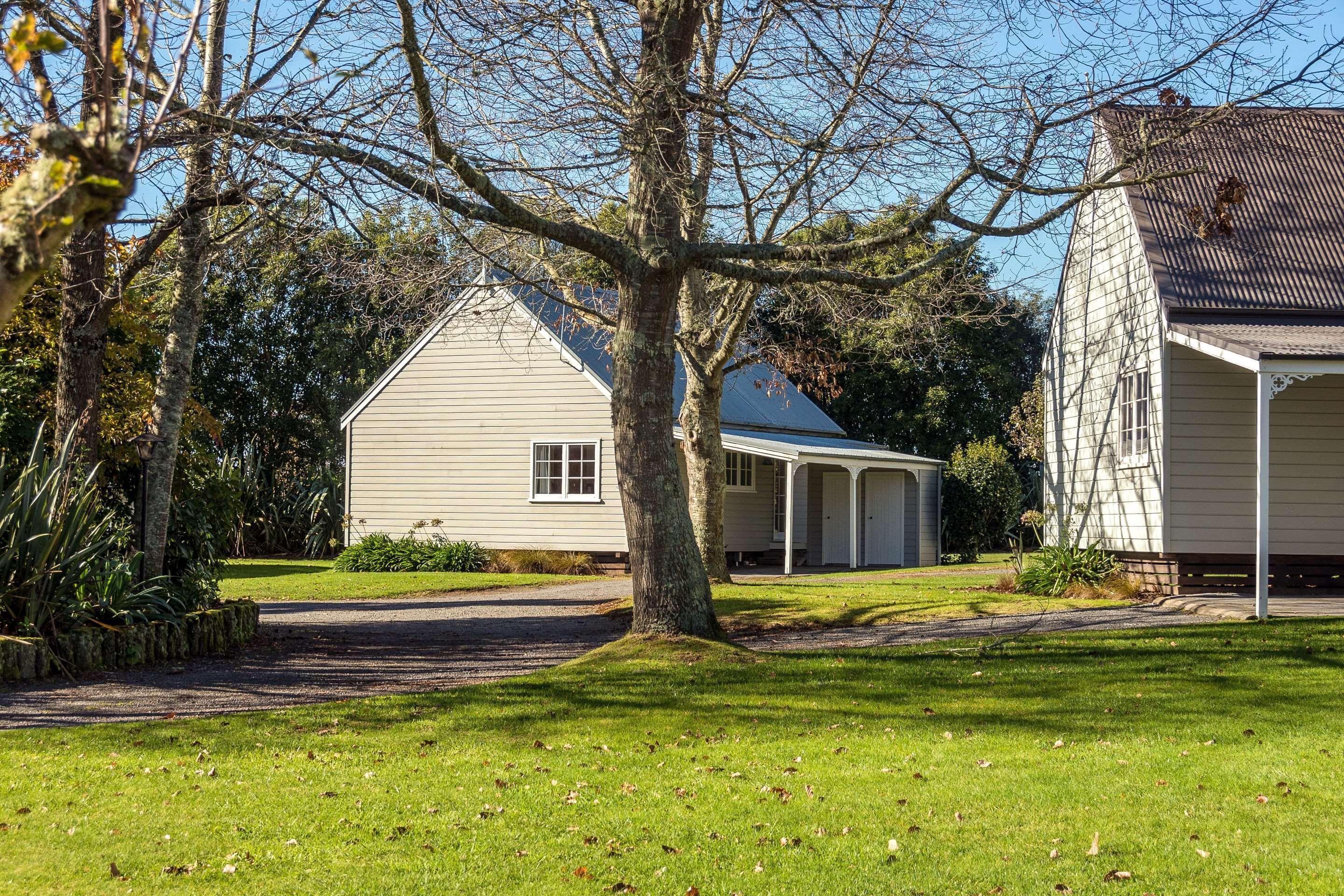 Huka Falls Resort Lago Lago Taupo Esterno foto The stable